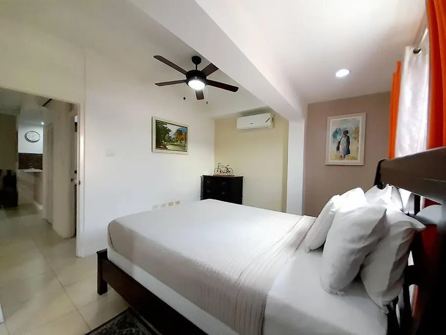 Apartment Choose To Be Happy At Brompton Estates - One And Two Bedroom With Pool Kingston Jamaica
